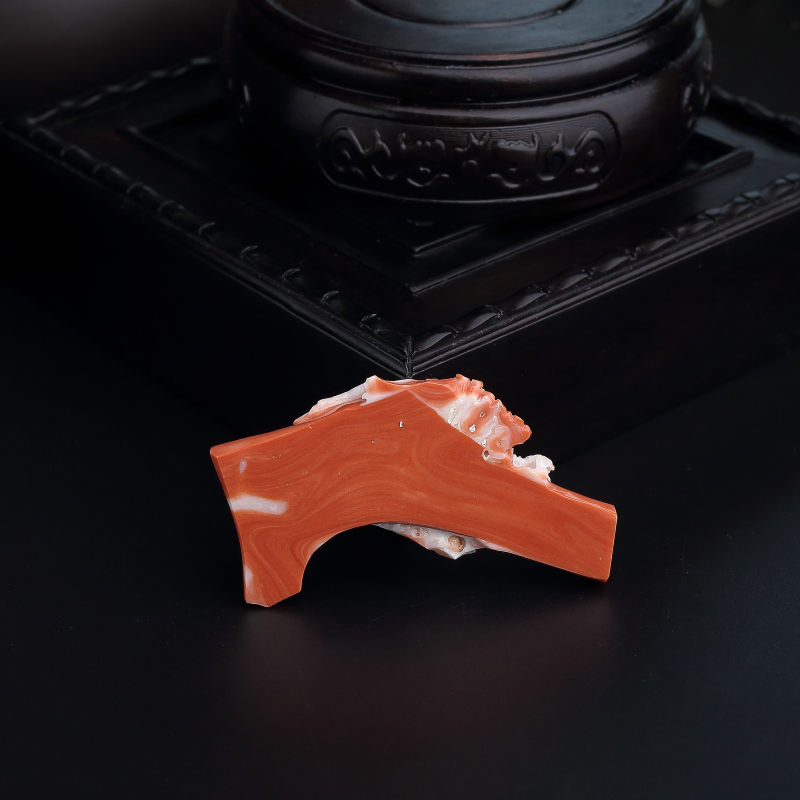 台湾天然珊瑚美女吊坠-红掌柜