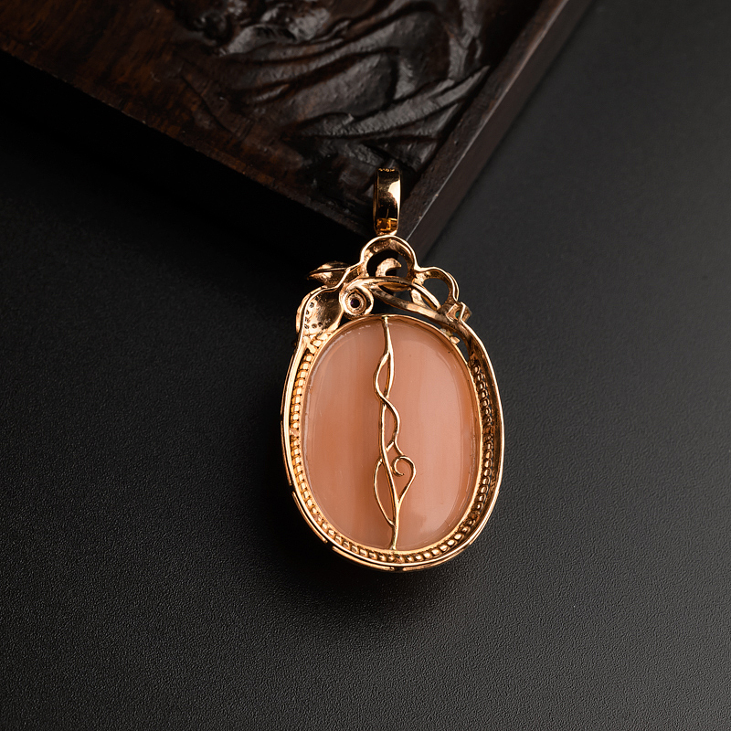 珊瑚吊坠-红掌柜