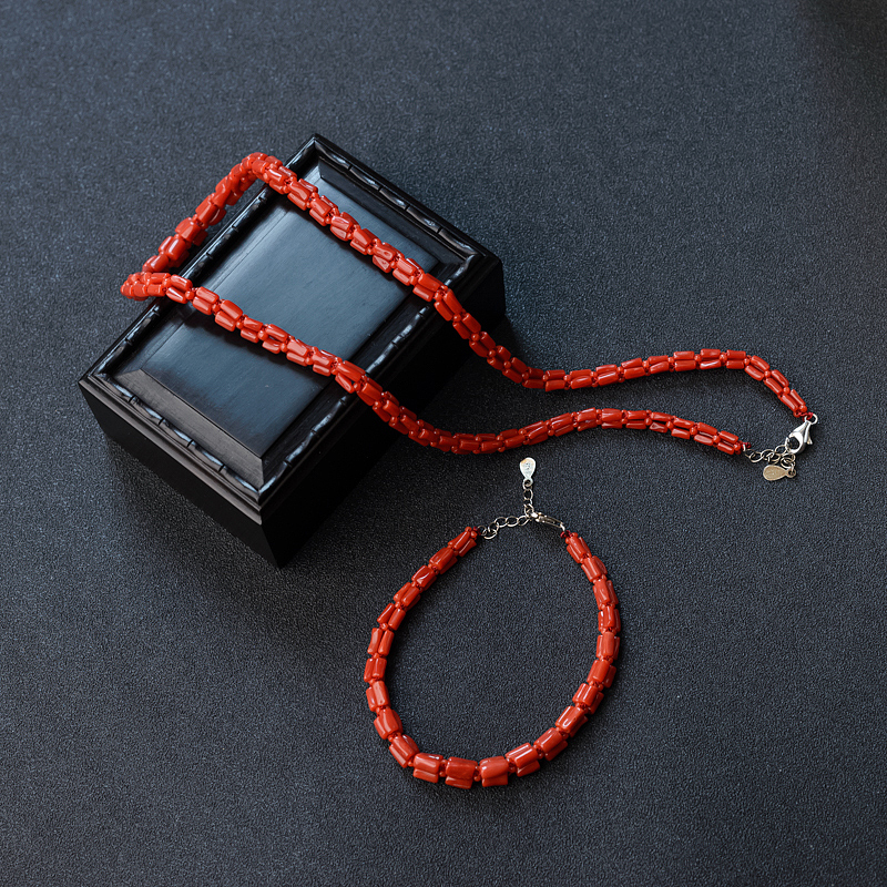 意大利沙丁正红珊瑚三角套链-红掌柜