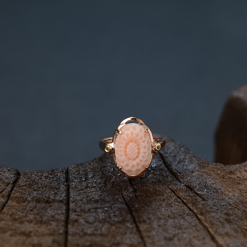 台湾天然18K镶MISU粉色珊瑚花戒指 - 红掌柜