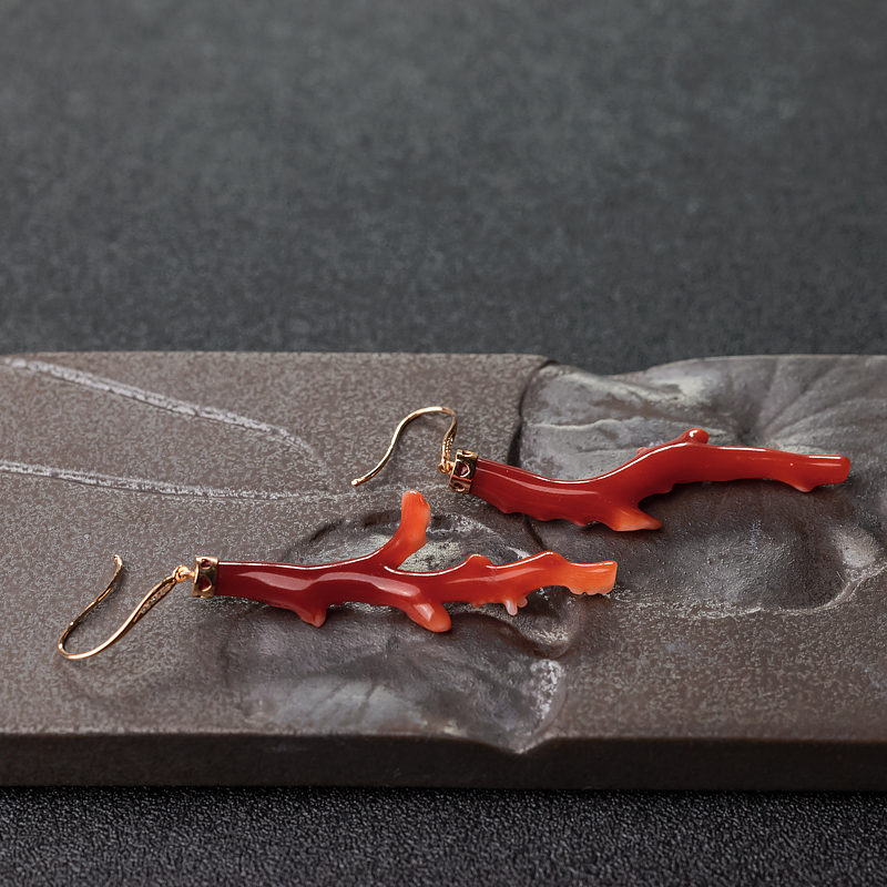 金镶阿卡正红珊瑚耳环-红掌柜