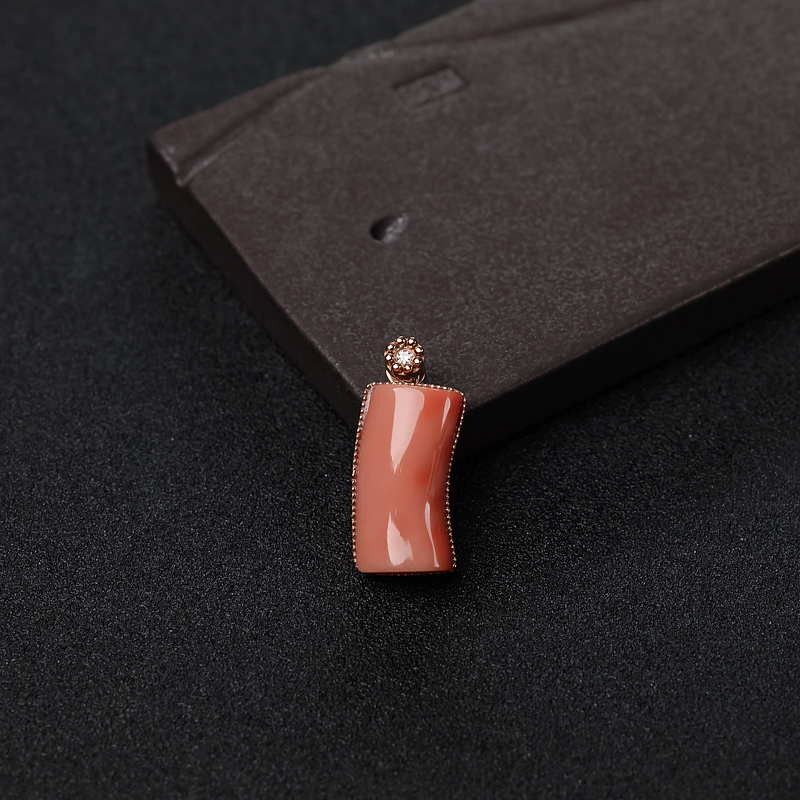 18K金镶钻MISU粉红珊瑚吊坠-红掌柜