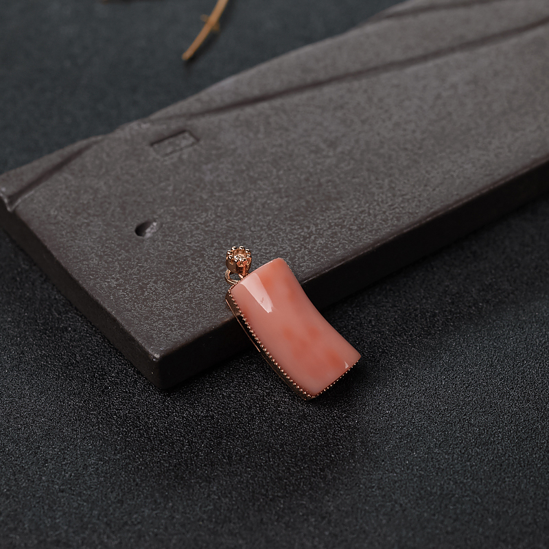 MISU粉红珊瑚吊坠-红掌柜