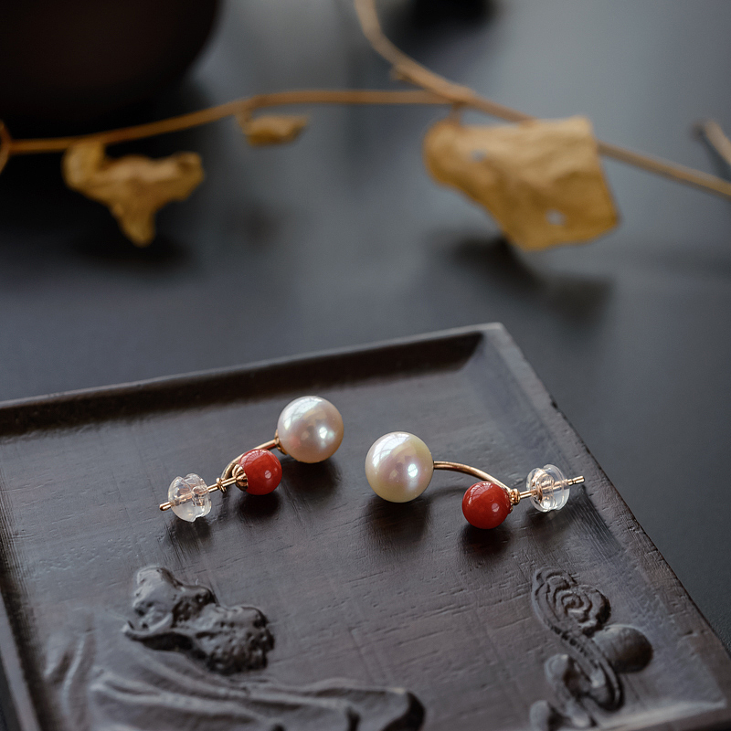 沙丁红珊瑚耳钉-红掌柜