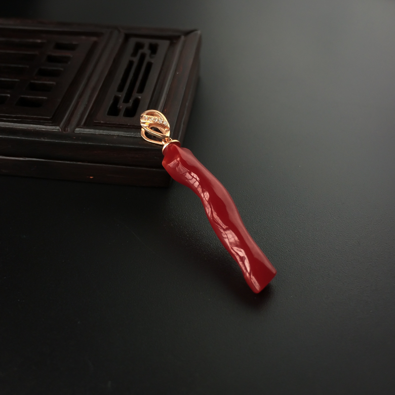 阿卡珊瑚原枝吊坠-红掌柜