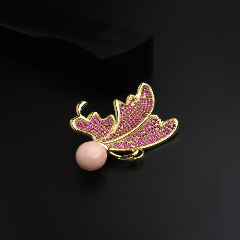 铜镀18K金镶台湾天然珊瑚胸针-红掌柜