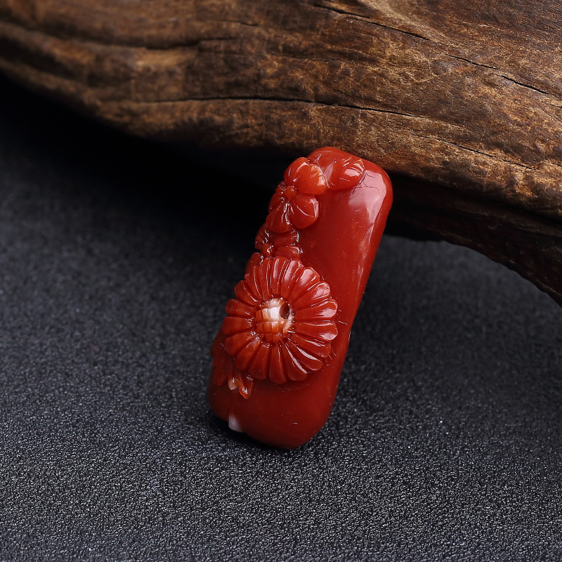 天然阿卡深红珊瑚菊花吊坠-红掌柜
