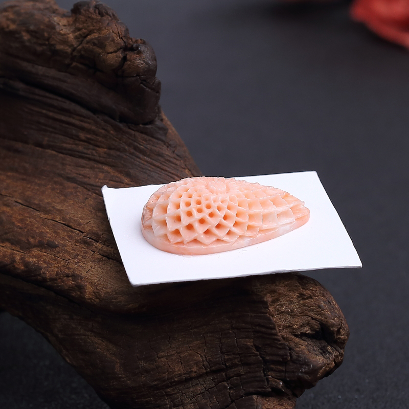 台湾天然粉红珊瑚戒面-红掌柜