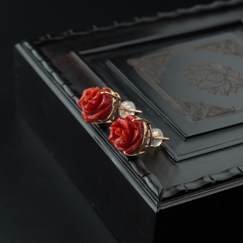 意大利天然18K金镶沙丁珊瑚玫瑰花耳钉 - 红掌柜