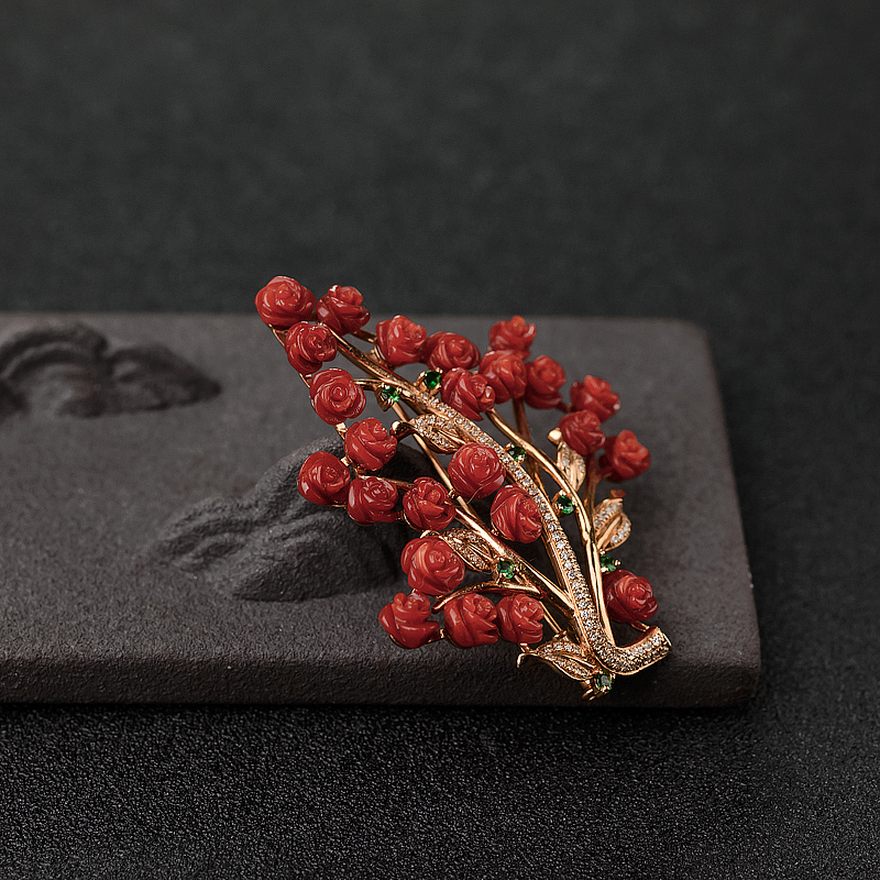 阿卡正红珊瑚胸针-红掌柜