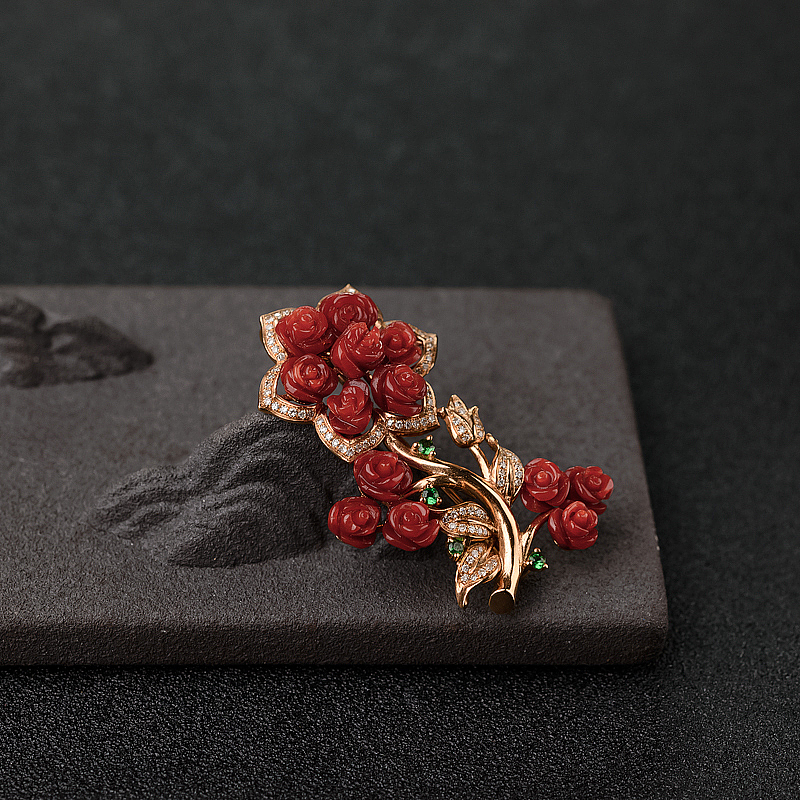 阿卡正红珊瑚胸针-红掌柜