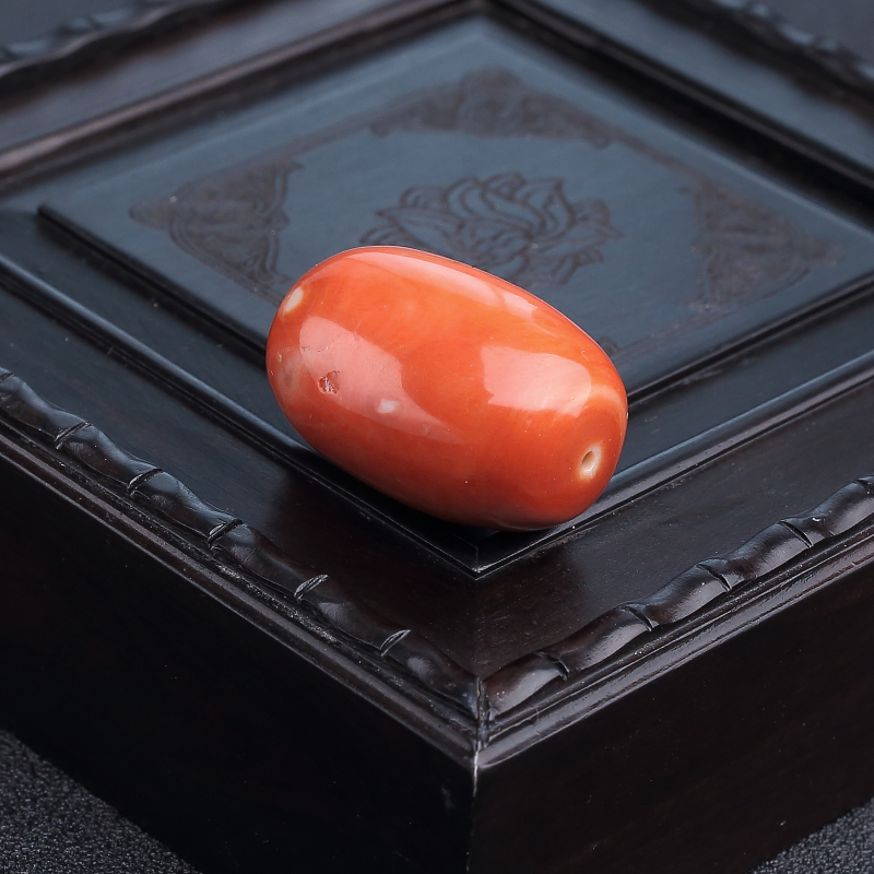 MOMO橘红珊瑚桶珠-红掌柜