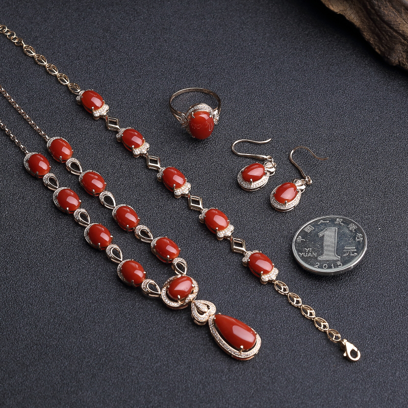 18K金镶钻阿卡正红珊瑚四件套-红掌柜