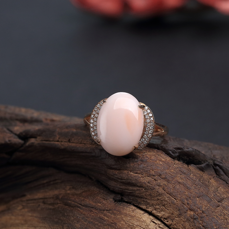 18K金镶钻台湾天然misu粉红珊瑚戒指 - 红掌柜