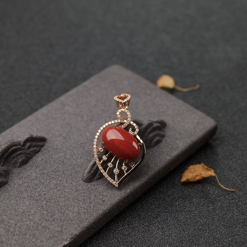 18K金镶钻沙丁正红珊瑚吊坠-红掌柜