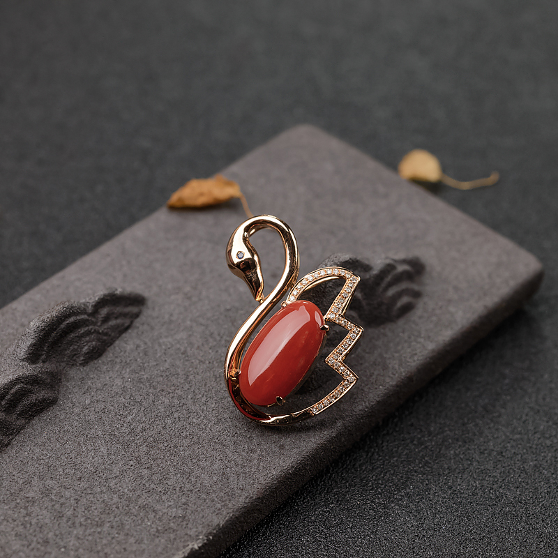 18K金镶钻沙丁正红珊瑚吊坠-红掌柜