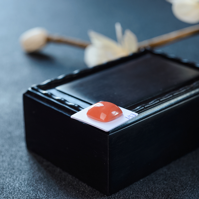 台湾天然红珊瑚戒面-红掌柜