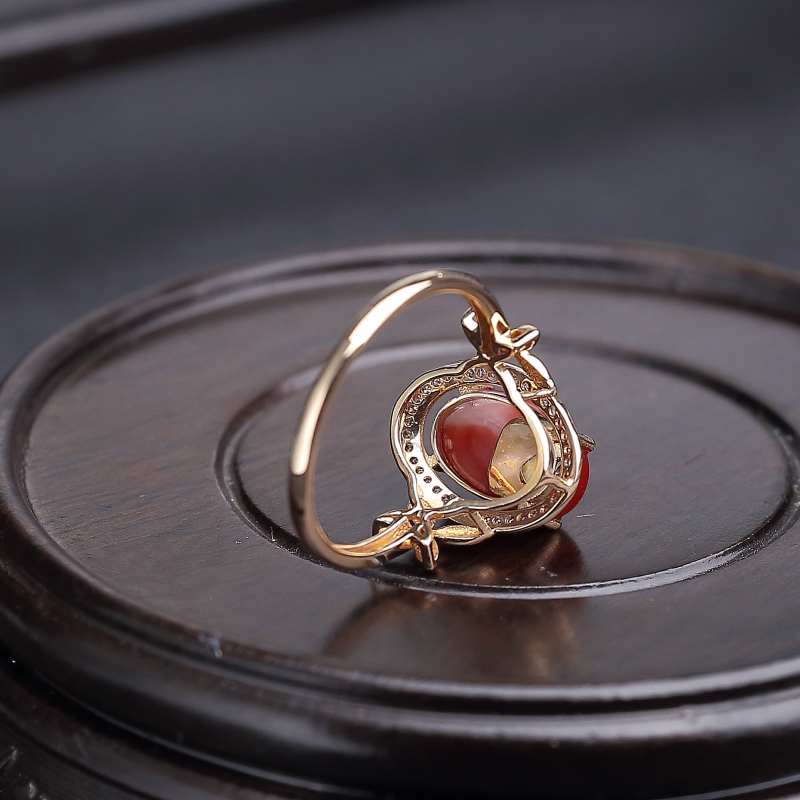 镶钻阿卡深红珊瑚戒指-红掌柜