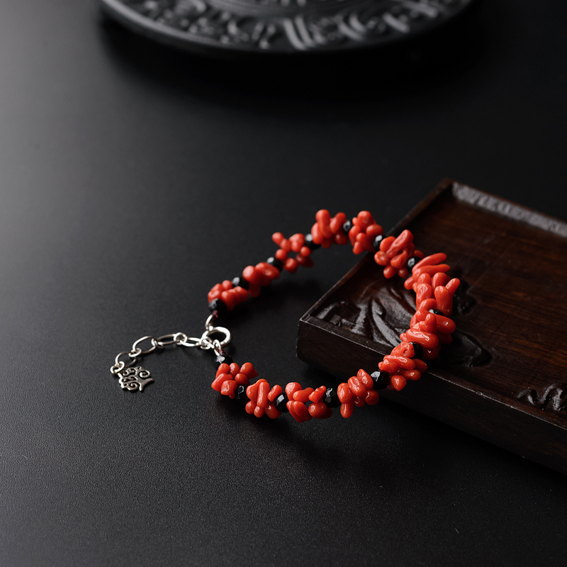 意大利沙丁珊瑚一色编织随形手链 - 红掌柜