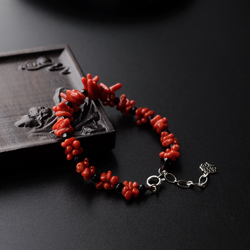 沙丁珊瑚一色编织随形手链 - 红掌柜