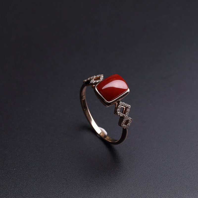 18K金镶钻日本天然红珊瑚戒指-红掌柜