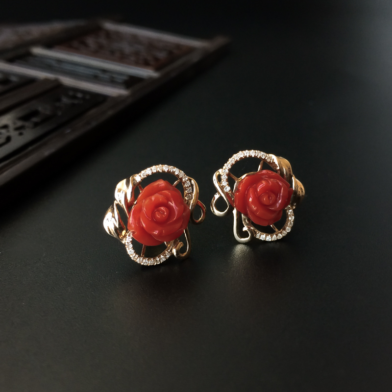 18K金镶钻红珊瑚-红掌柜