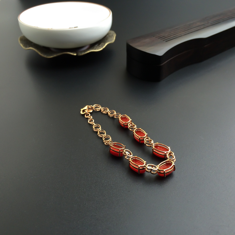 18K金镶钻意大利天然红珊瑚手链-红掌柜