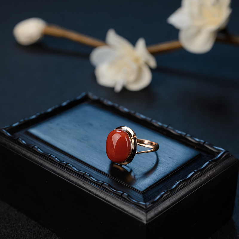 18K金镶意大利天然沙丁珊瑚戒指 - 红掌柜