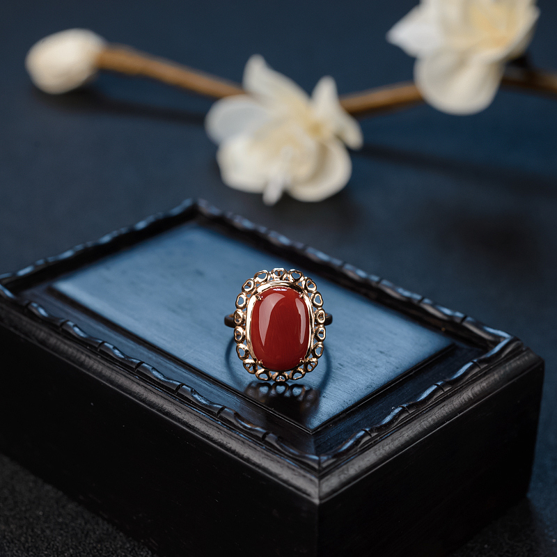 18K金镶意大利天然沙丁珊瑚戒指 - 红掌柜