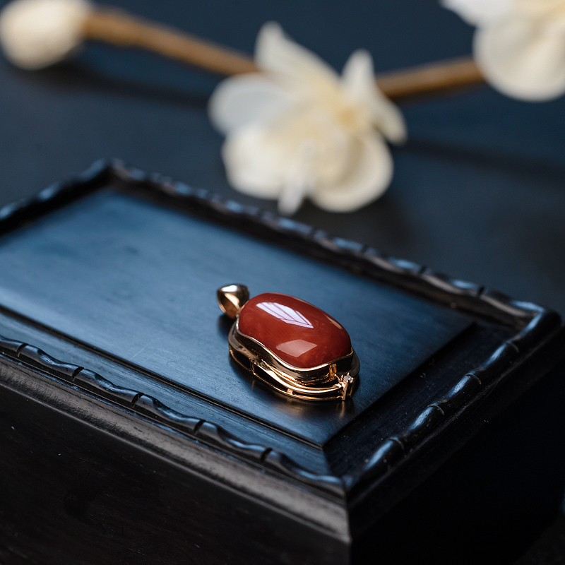 珊瑚吊坠 - 红掌柜