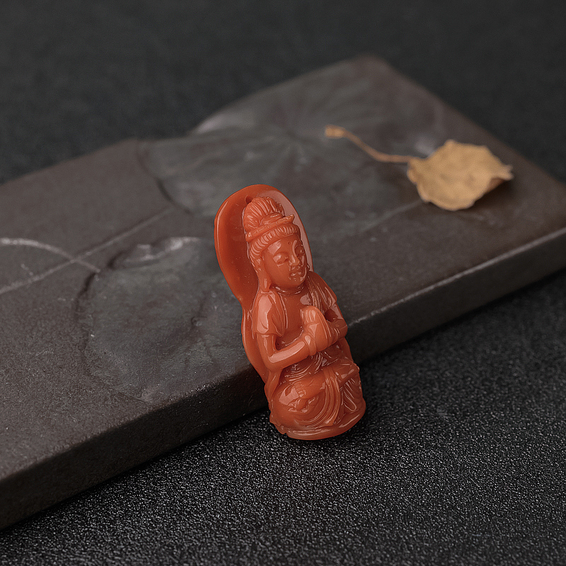 MOMO珊瑚观音吊坠-红掌柜