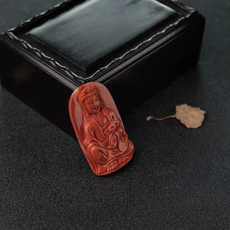 MOMO珊瑚观音吊坠-红掌柜