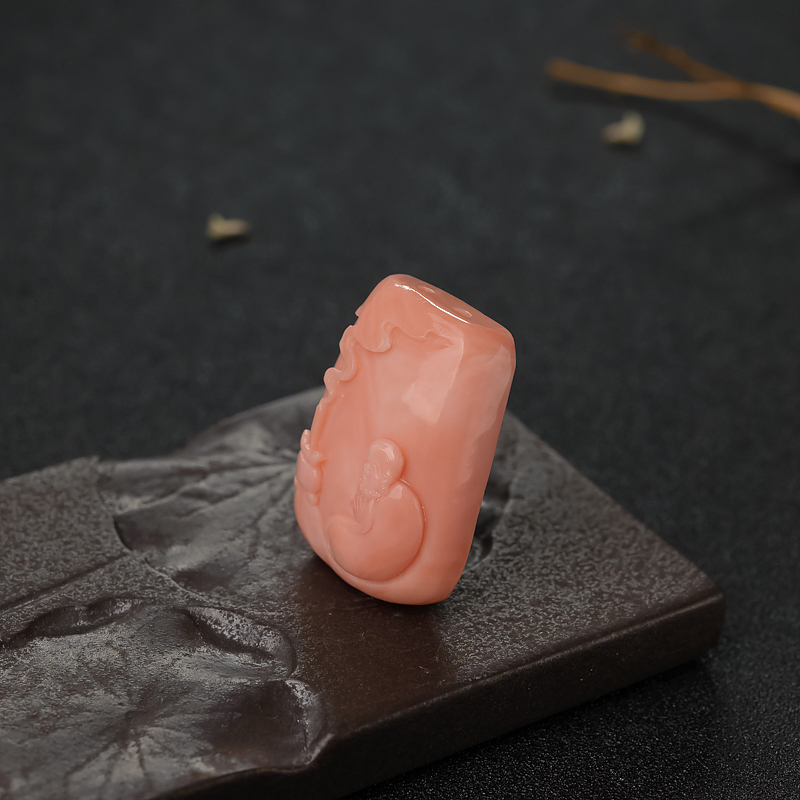 粉色珊瑚悟道吊坠-红掌柜