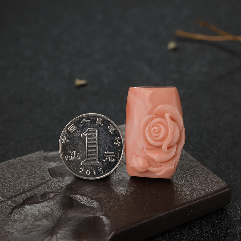 天然MOMO珊瑚吊坠-红掌柜