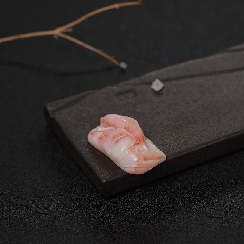 MISU粉色珊瑚吊坠-红掌柜