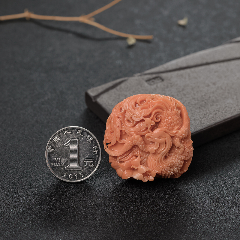 MOMO珊瑚吊坠-红掌柜