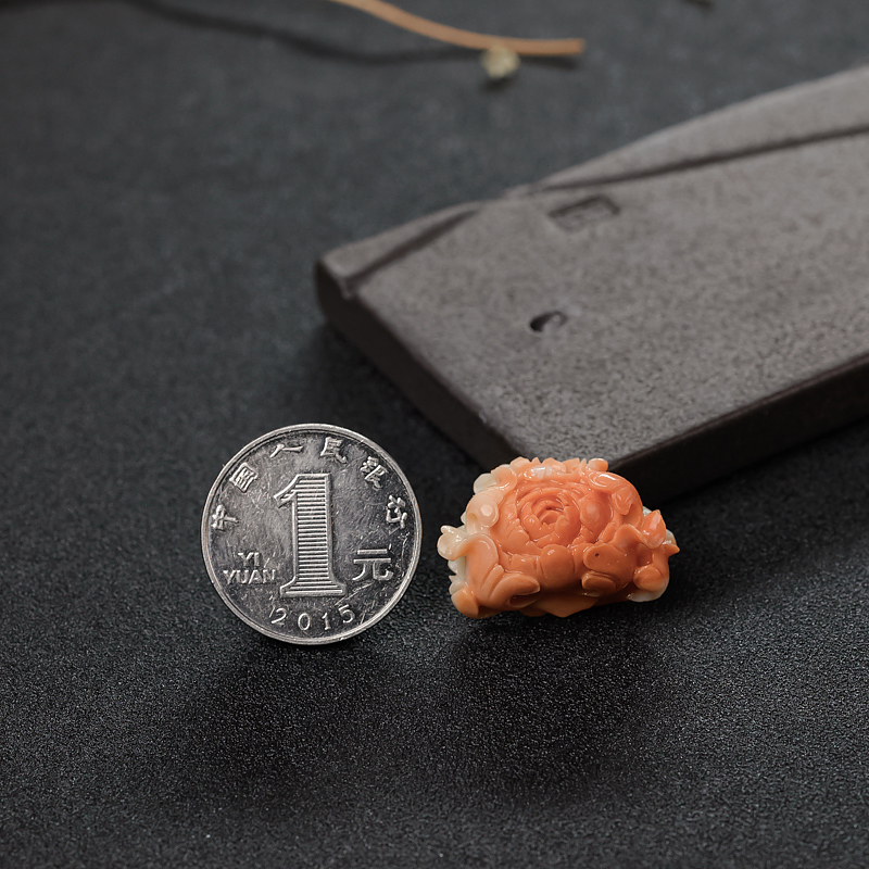 MOMO珊瑚吊坠-红掌柜