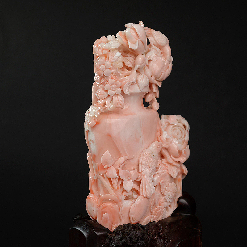 天然深水珊瑚镂雕花瓶摆件-红掌柜