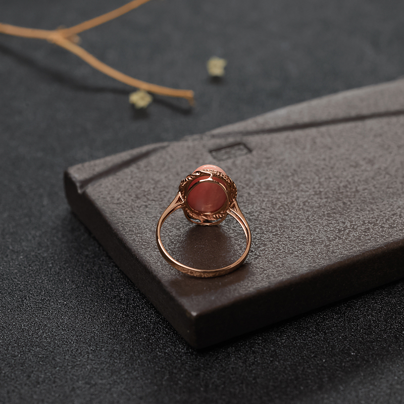 18K金镶粉色珊瑚戒指-红掌柜