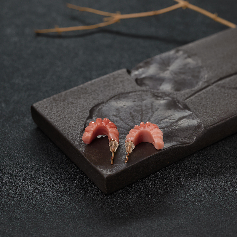 深水粉色珊瑚耳钉-红掌柜