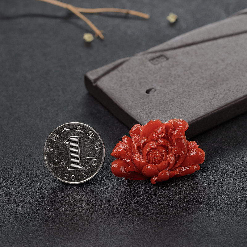 阿卡朱红珊瑚吊坠-红掌柜