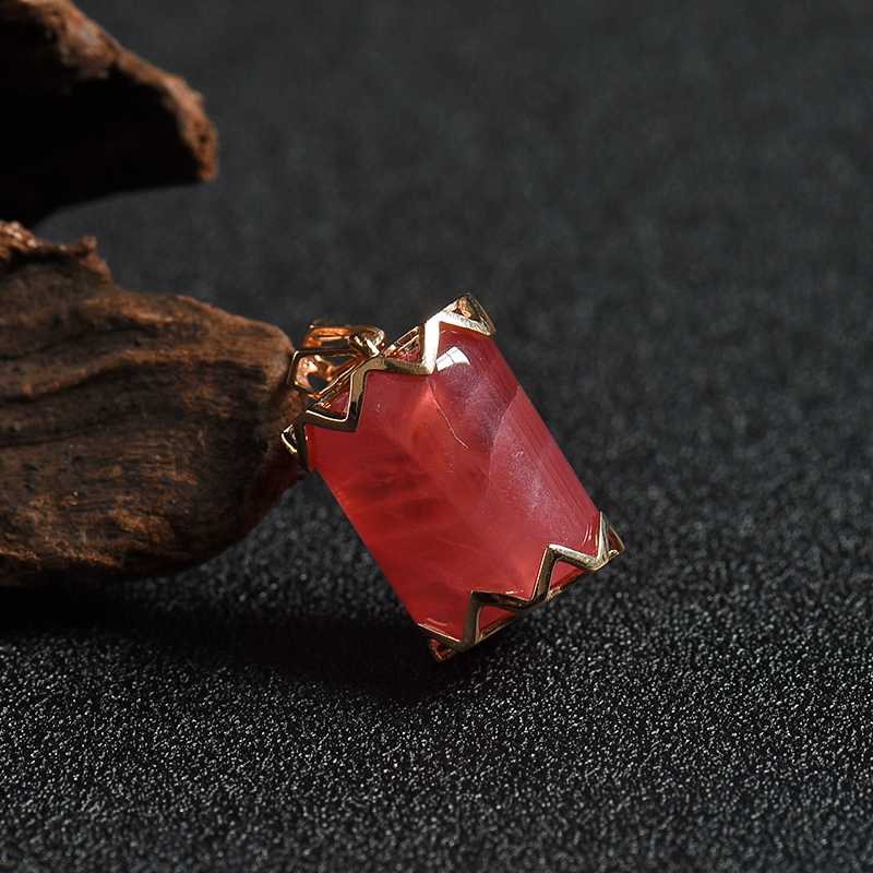 18K金巴西天然极品红纹石柱形吊坠 - 红掌柜