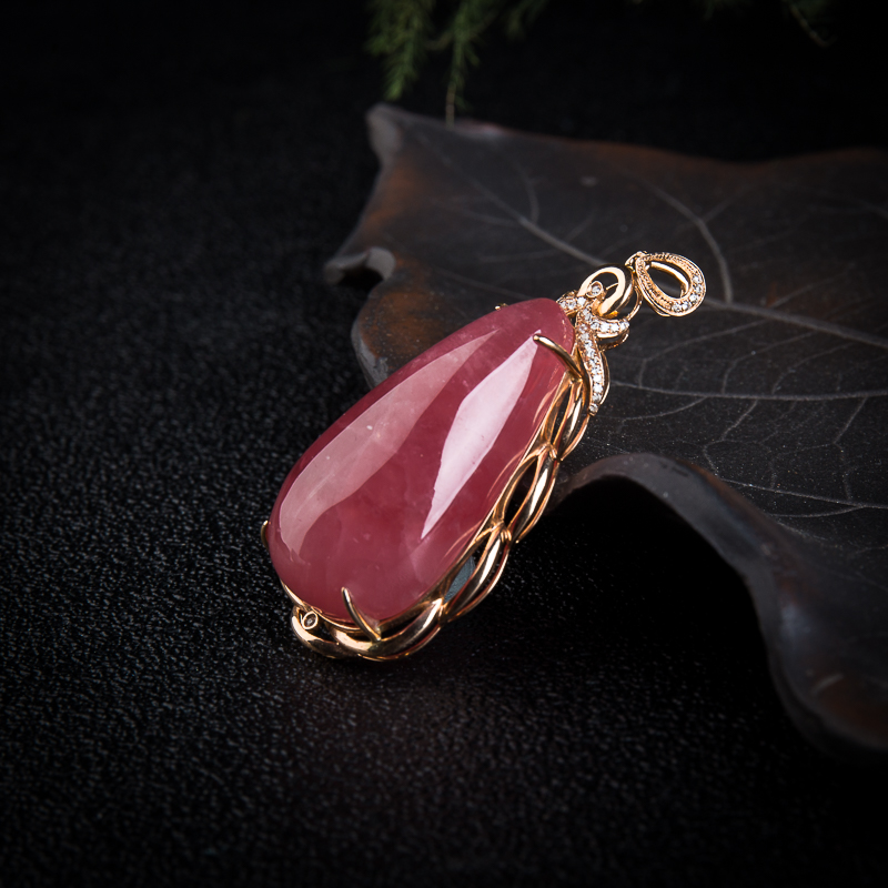 18K红纹石吊坠-红掌柜