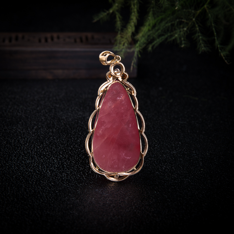 18K红纹石水滴-红掌柜