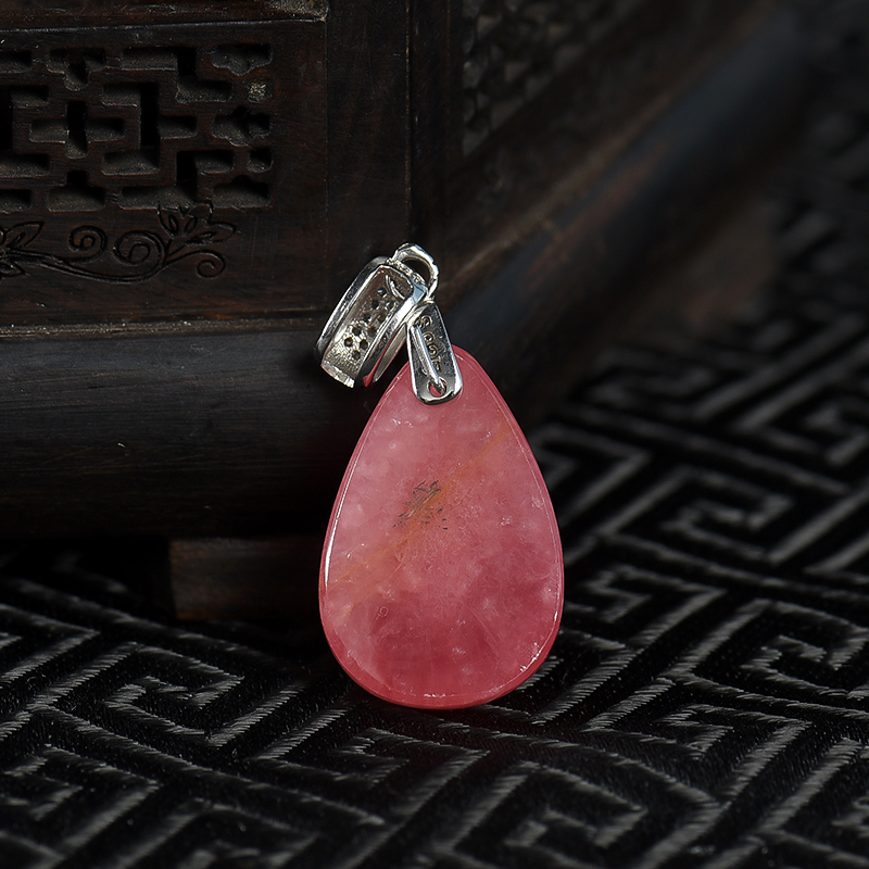 红纹石随形吊坠-红掌柜