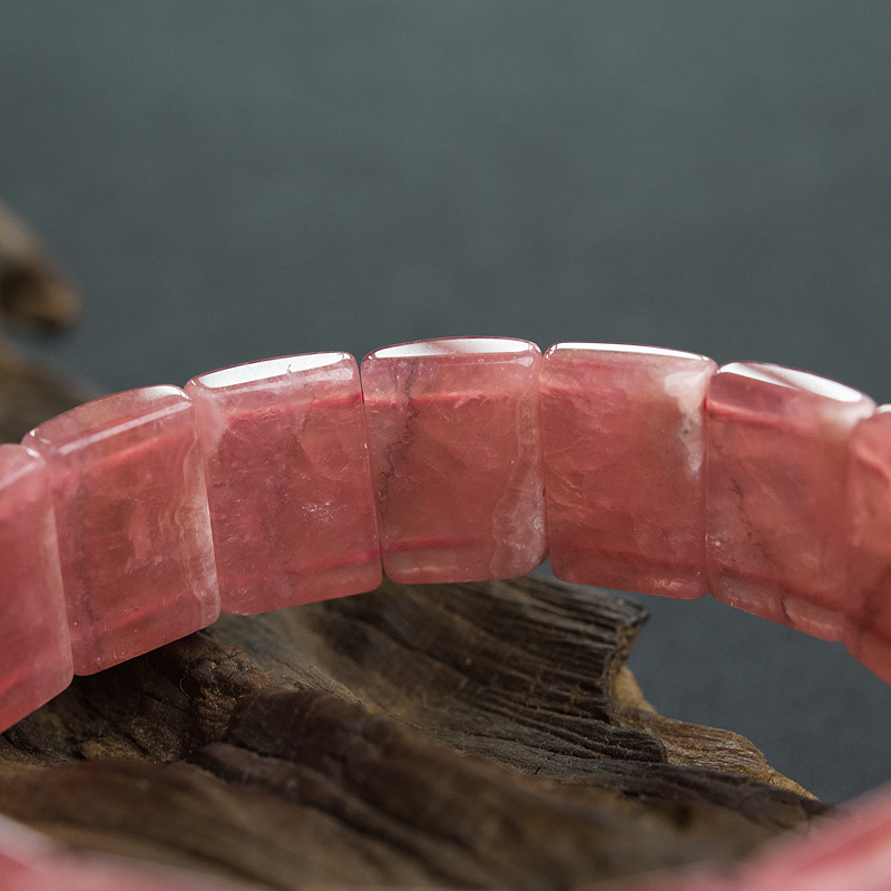 天然红纹石单圈手串-红掌柜