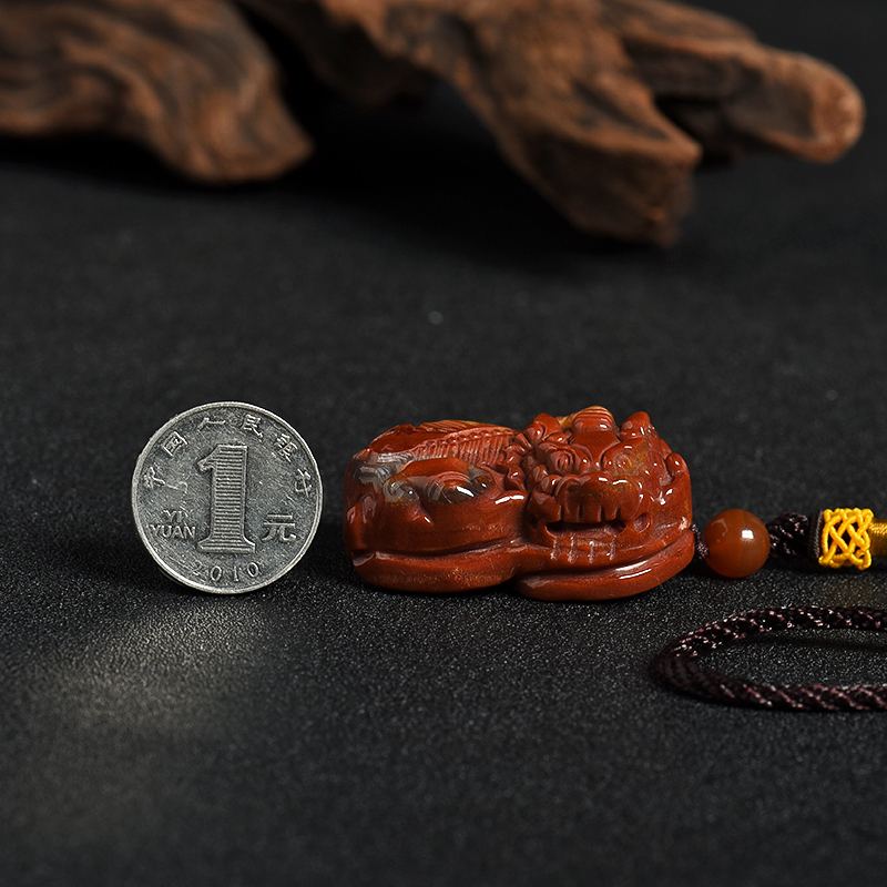 山料黄龙玉手把件 - 红掌柜