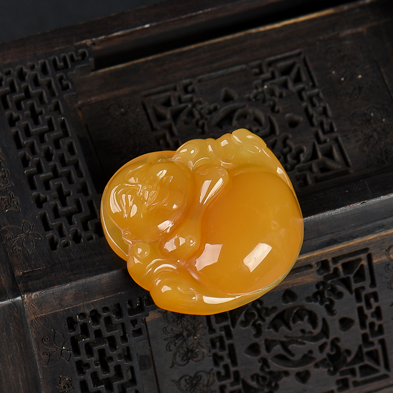 天然山料鸡油黄黄龙玉吊坠-红掌柜