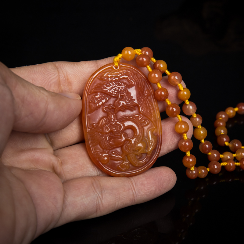 山料俏色黄龙玉龙凤呈祥-红掌柜