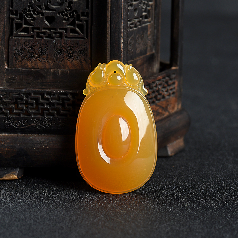 山料鸡油黄黄龙玉福贝吊坠-红掌柜